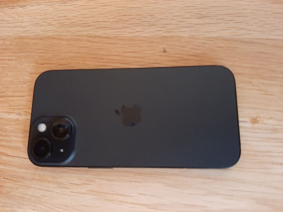 Продам iPone 15 128gb