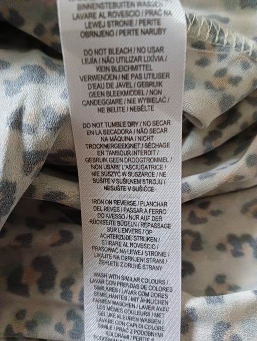 Dluga spódnica w panterkę karbowana