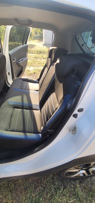 Авто Renault Sandero