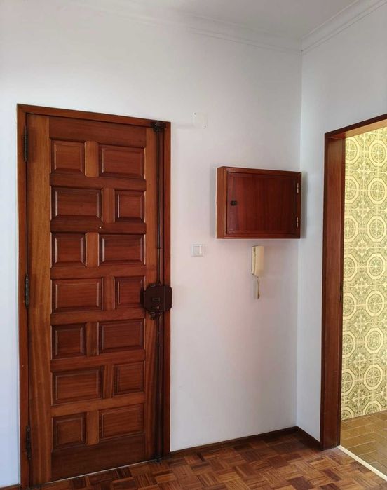 Apartamento T3, Mem Martins