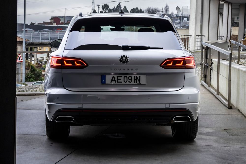VW Touareg 3.0 TDI V6 R-Line