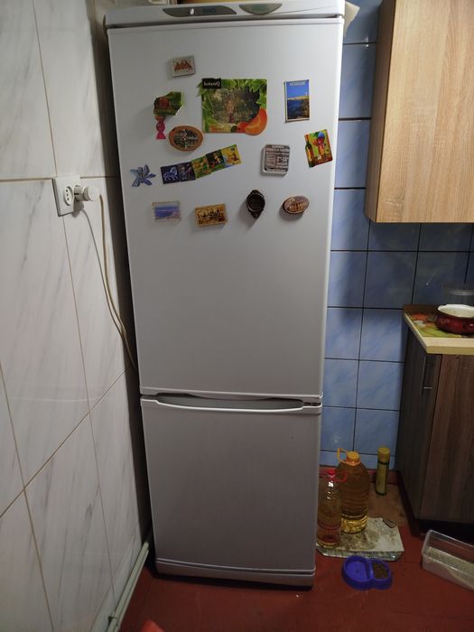 Продам холодильник.