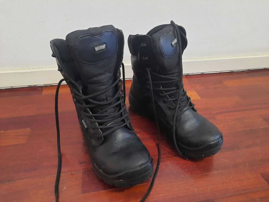 Botas Magnum Fox 8.0 Waterproof (novas)