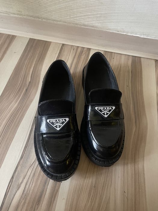 Туфлі Prada новенький стан