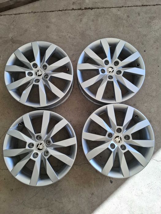 Felgi aluminiowe ! 17 CALI ! SKODA OCTAVIA BDB STAN ! 5x112 ! MONTAŻ!