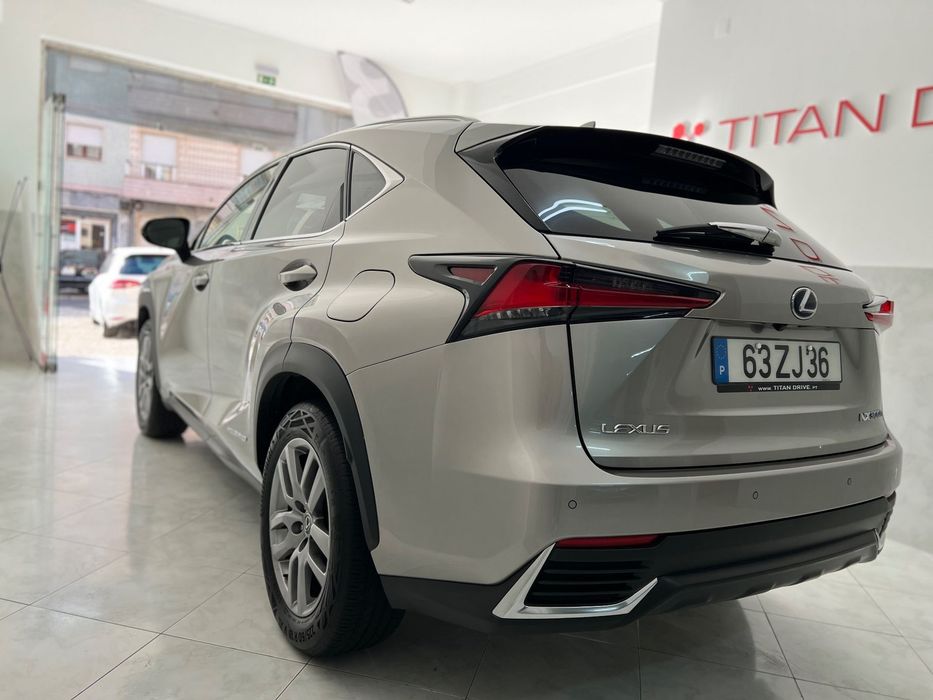 Lexus NX 300h Business