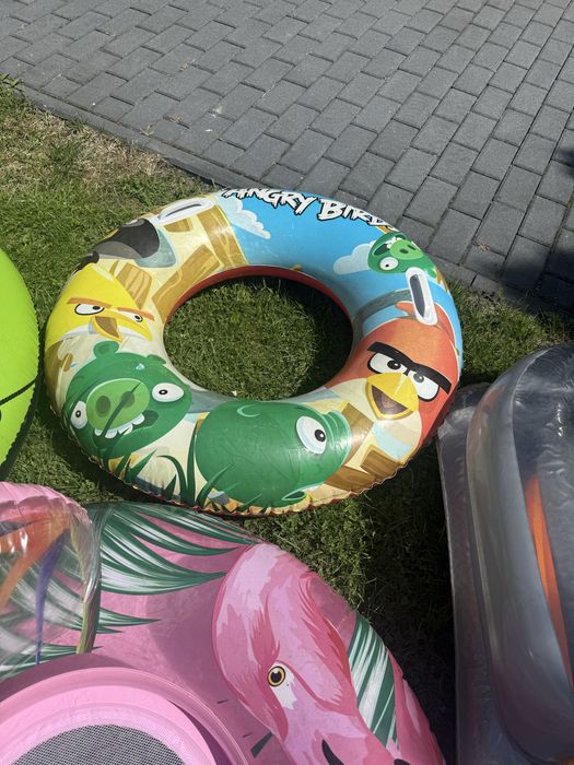 Koła na basen plażę