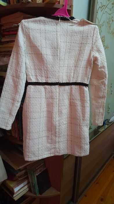 Платье белое короткое