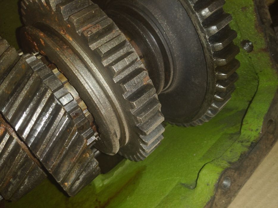 Коробка КПП ЗИЛ КАМАЗ раздатка,КОМ, МАЗ Газель Газ53 52