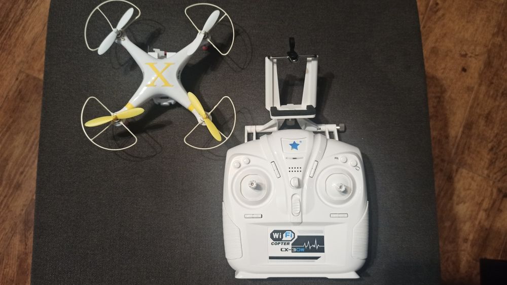 Dron / Quadrocopter RC Cheerson CX-30W BNF (moduł Wi-Fi, Android / iOS
