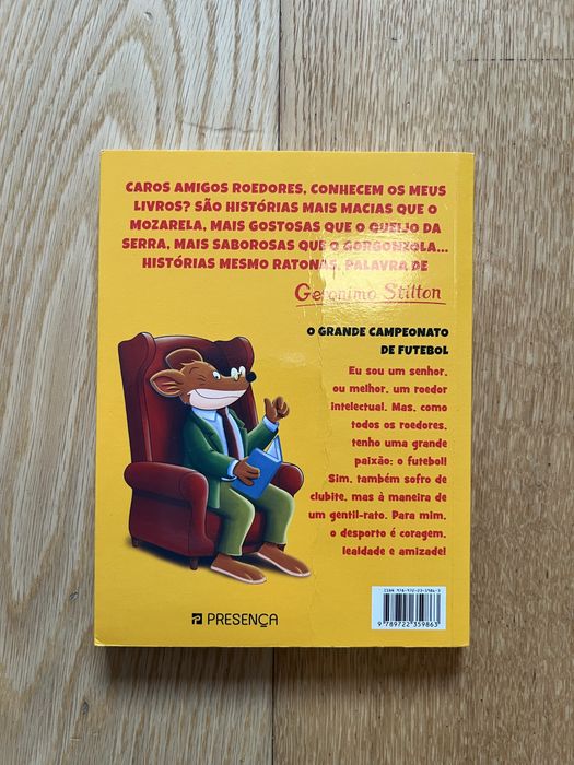 Livro: Geronimo Stilton - O grande canpeonato de Futebol
