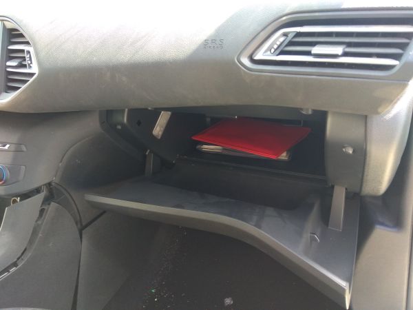 Porta luvas PEUGEOT 308 II