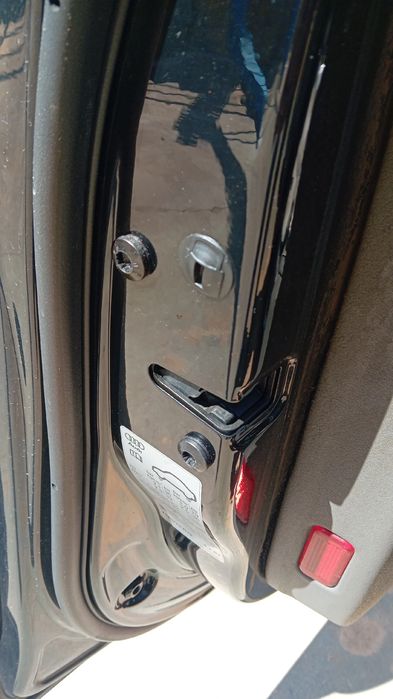 Fechadura / fecho porta frente esquerdo AUDI A4 Avant (8K5, B8)