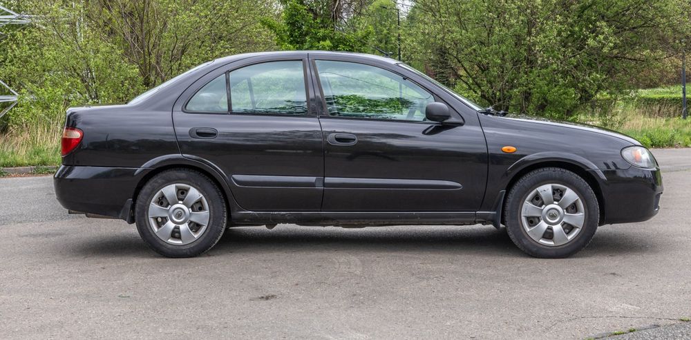 Nissan Almera N16 1.5 LPG BRC, klima, 2 komplety kół, sprawna
