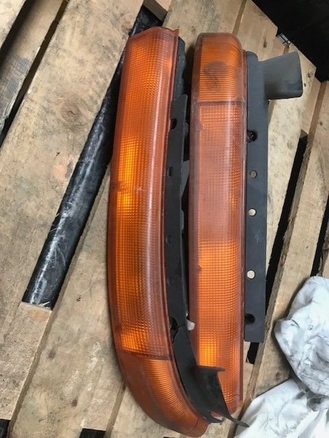 Piscas Mitsubishi Canter