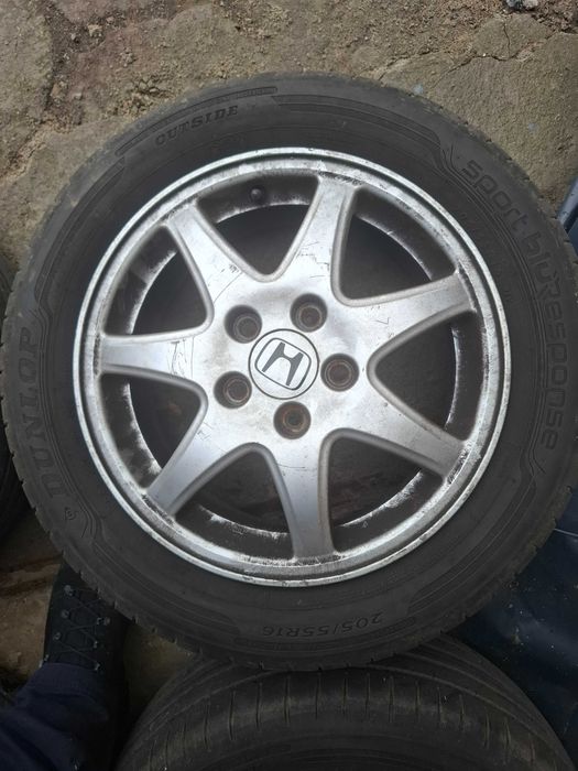 Komplet opon z felgami aluminiowymi 16 Honda Accord VI