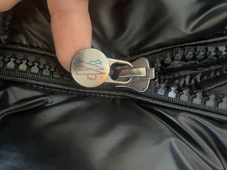 Kurtka moncler maya
