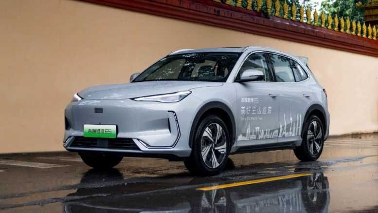 Електричний кросовер GEELY EX5 .  AUTOCHINA  Кривий Ріг .