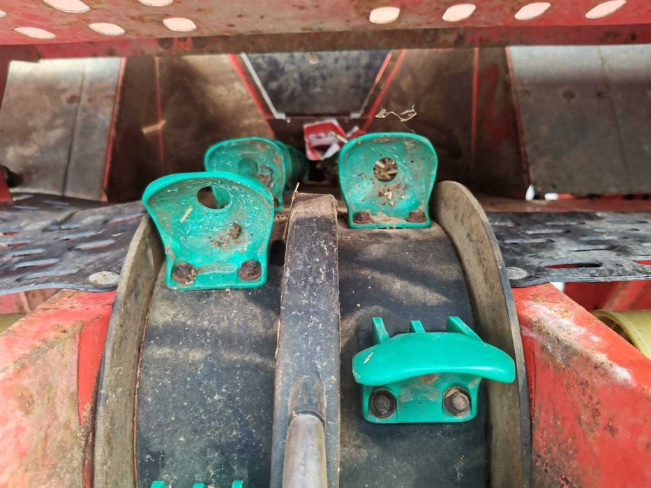 Sadzarka do ziemniaków Grimme GL32B 2002