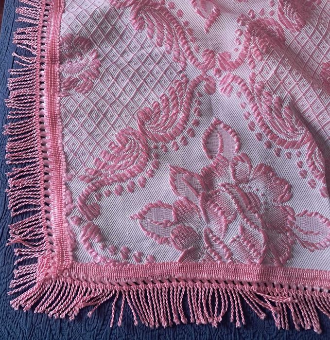 Lindíssimas Colchas Cor-de-Rosa para Cama de Casal