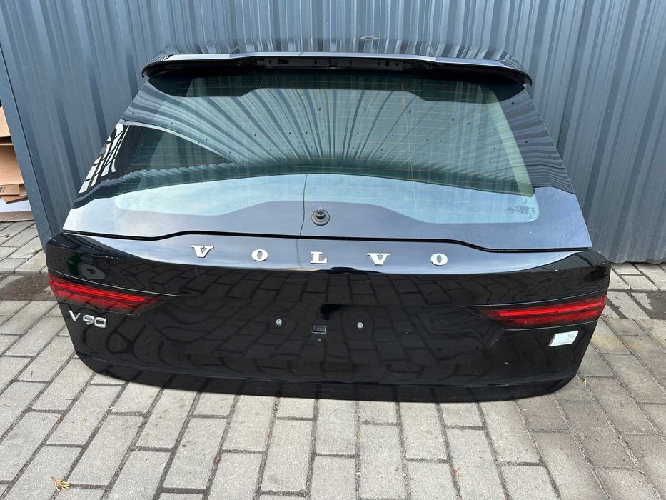 Volvo V90 II Кришка багажника
