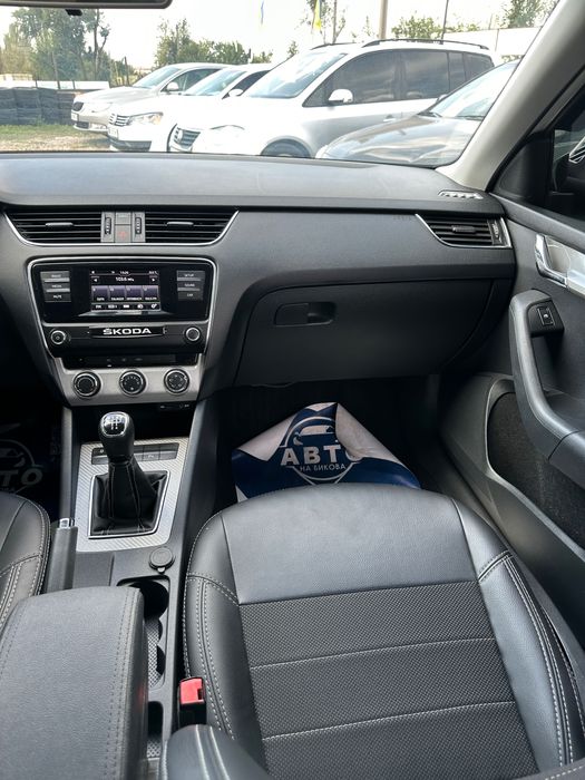 Продам Skoda Octavia A7 2017 рік можлива розстрочка, кредит, обмін!