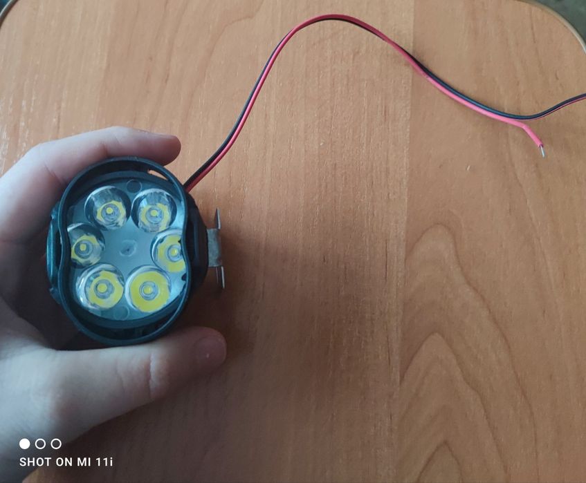 Авто мото вело фонарик, фара світлодіодніа