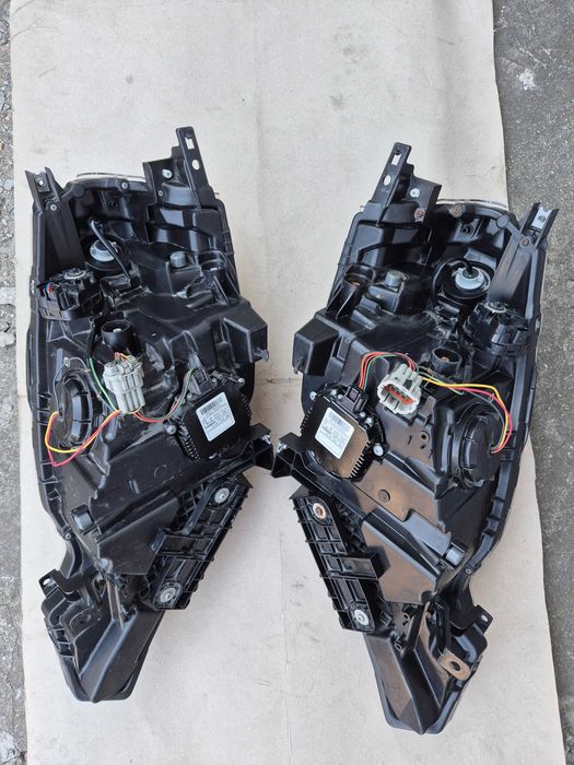 Фари Nissan Leaf Ніссан Ліф LED ZE0/AZE0 (2011-2017)