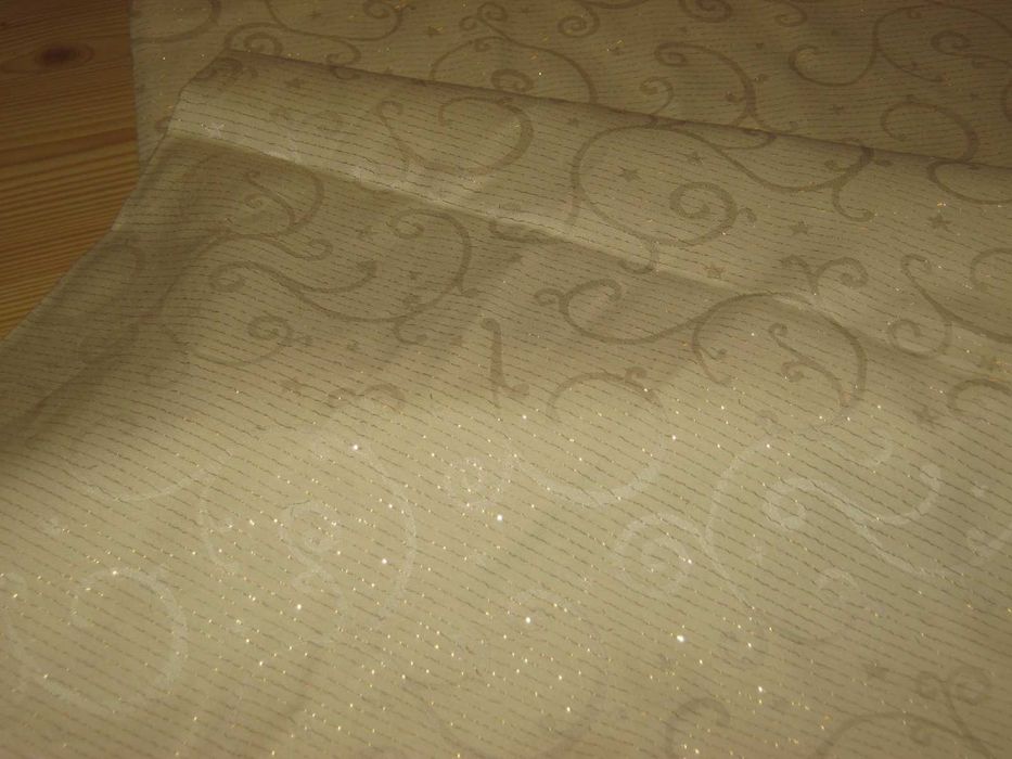 Materiał tkanina na obrus złoto kremowy gwiazdki  180 / 180 cm