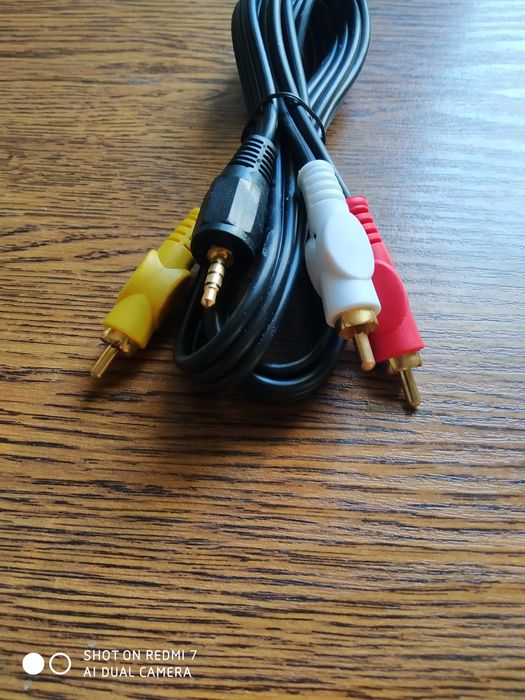 Продам шнур 3,5мм RCA аудио видео.