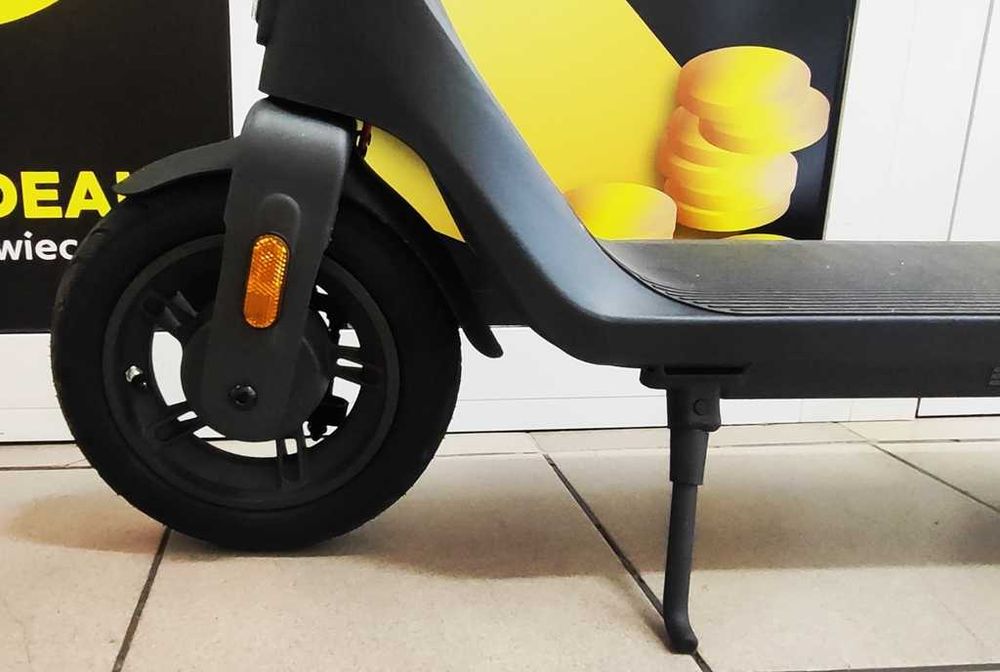 Hulajnoga elektryczna XIAOMI Electric Scooter 4 Lite