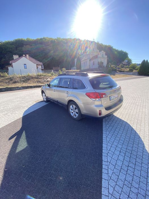 Subaru Outback 2010