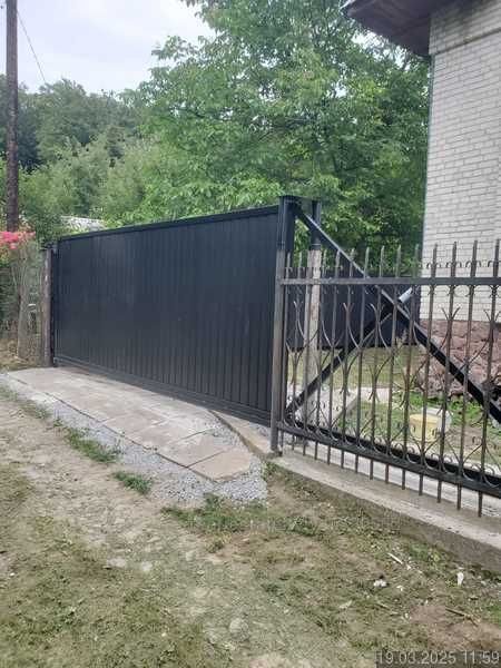 Продаж будинку в Брюховичах, вулиця Лікарська