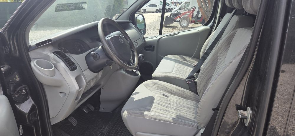 Nissan Primastar 2.5 Dci 2010 Rok Servis Orginał  Trafic Vivaro