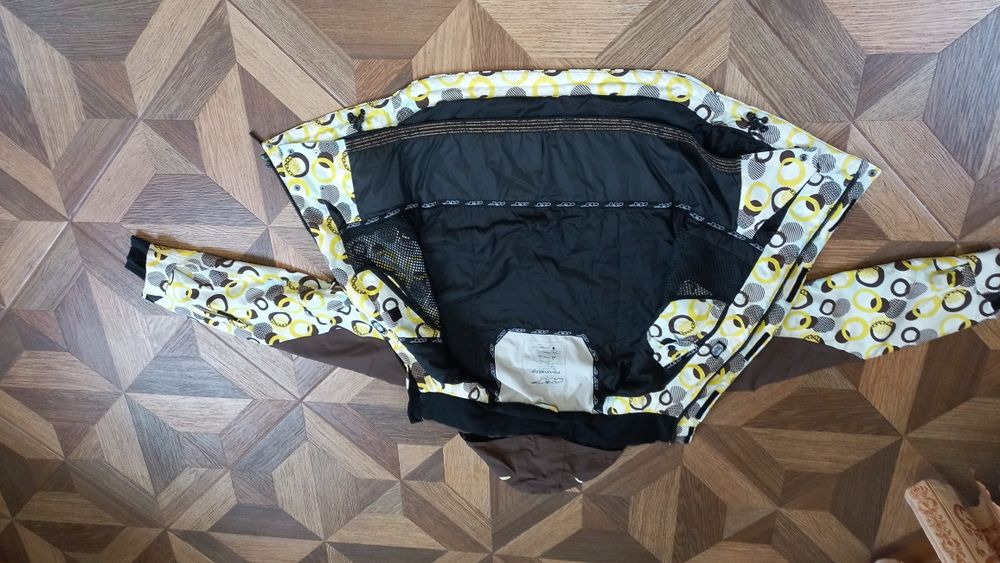 Лыжный костюм  38р ,М ,5000мм HT/ Cygnus