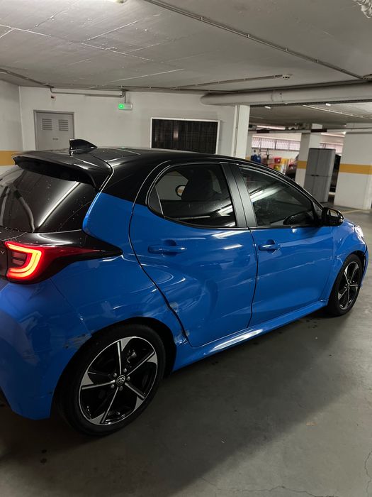 Toyota Yaris Hybrid Versão Luxury Full Extras