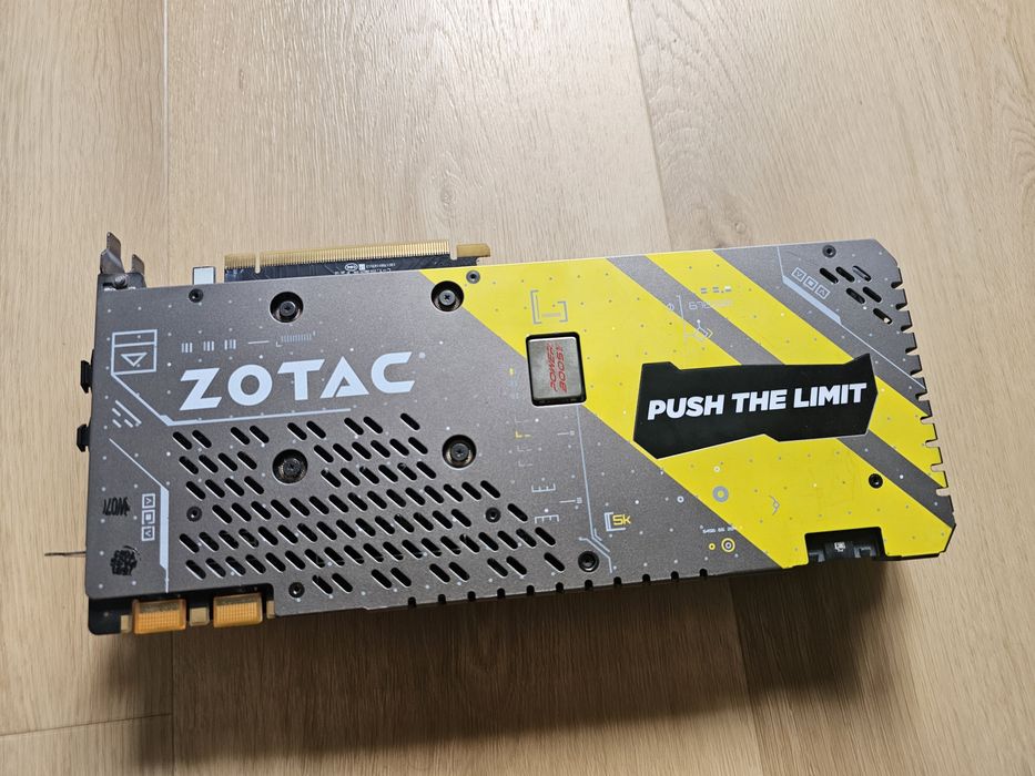 Zotac GeForce GTX 1070 AMP EXTREME 8GB