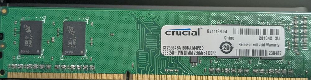Комплект оперативної пам'яті Crucial DDR3 8GB (4x2GB) 1600MHz для ПК