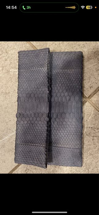 Nowa niebieska kopertówka