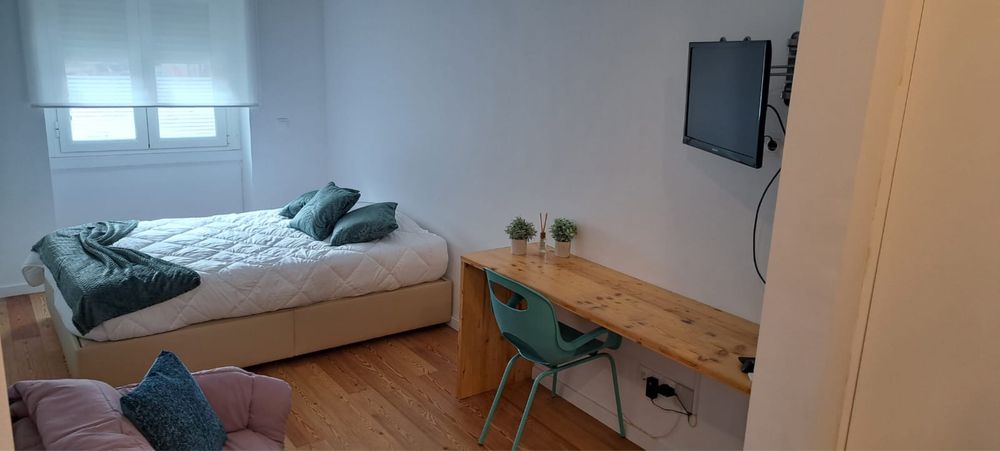 Apartamento T0 Avenidas novas