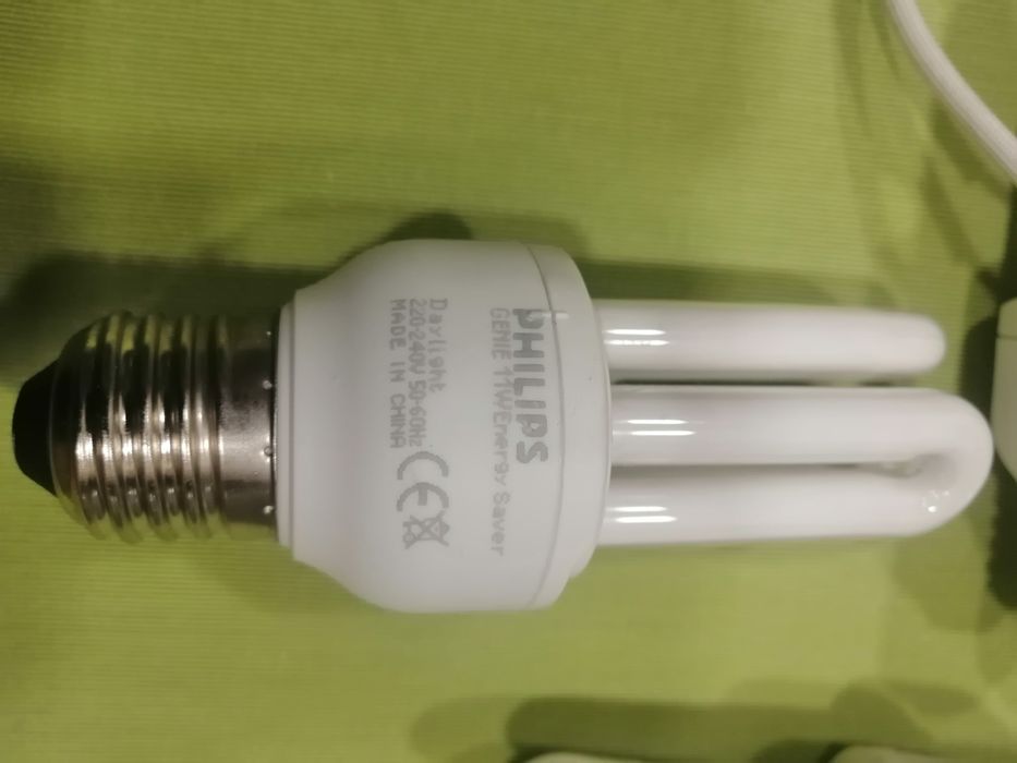 4 Focos  de encastrar para teto falso