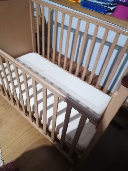Cama  bebé, Marca Trama