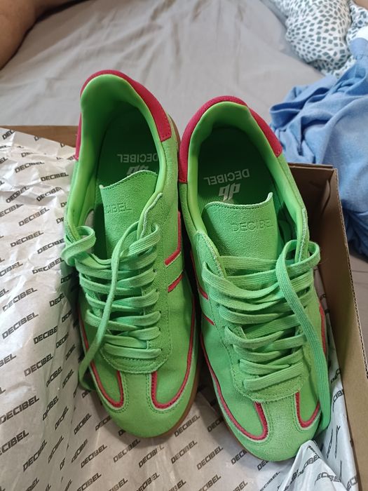 Buty sportowe Decibel r.  40