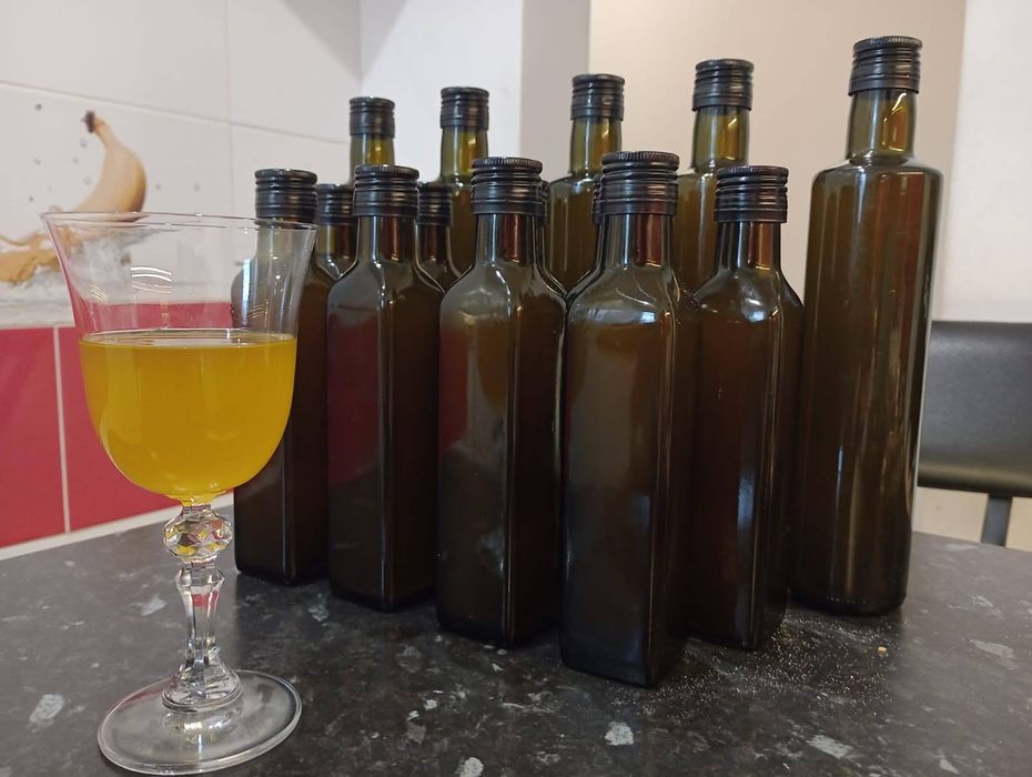 Oliwa z oliwek hiszpańska Hiszpania świeża niefiltrowana