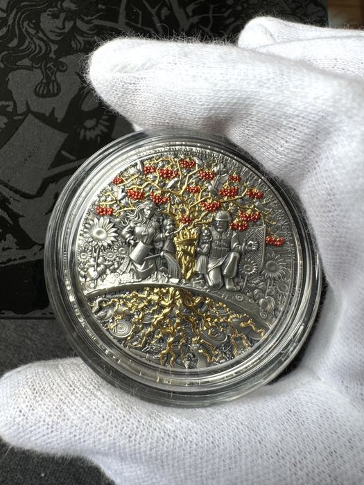 Колекційна срібна монета «Червона калина»  , Камерун , 2024 рік