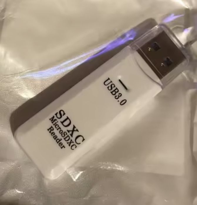 Błyskawiczny Transfer Danych w Kompaktowej Formie