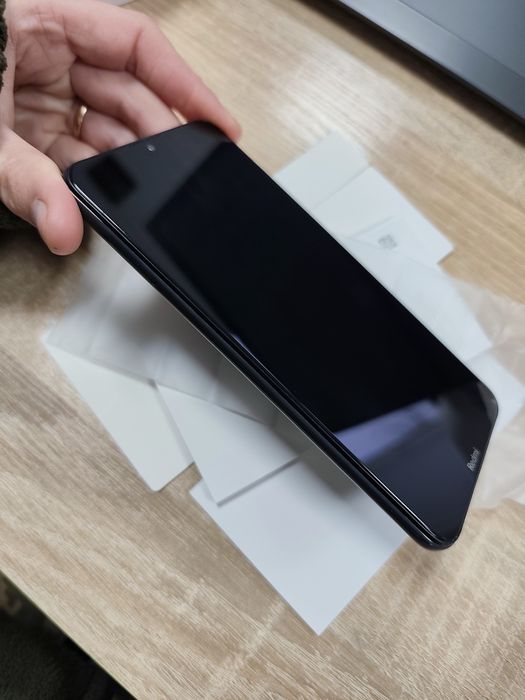 Телефон Pedmi 8, 4/64 GB