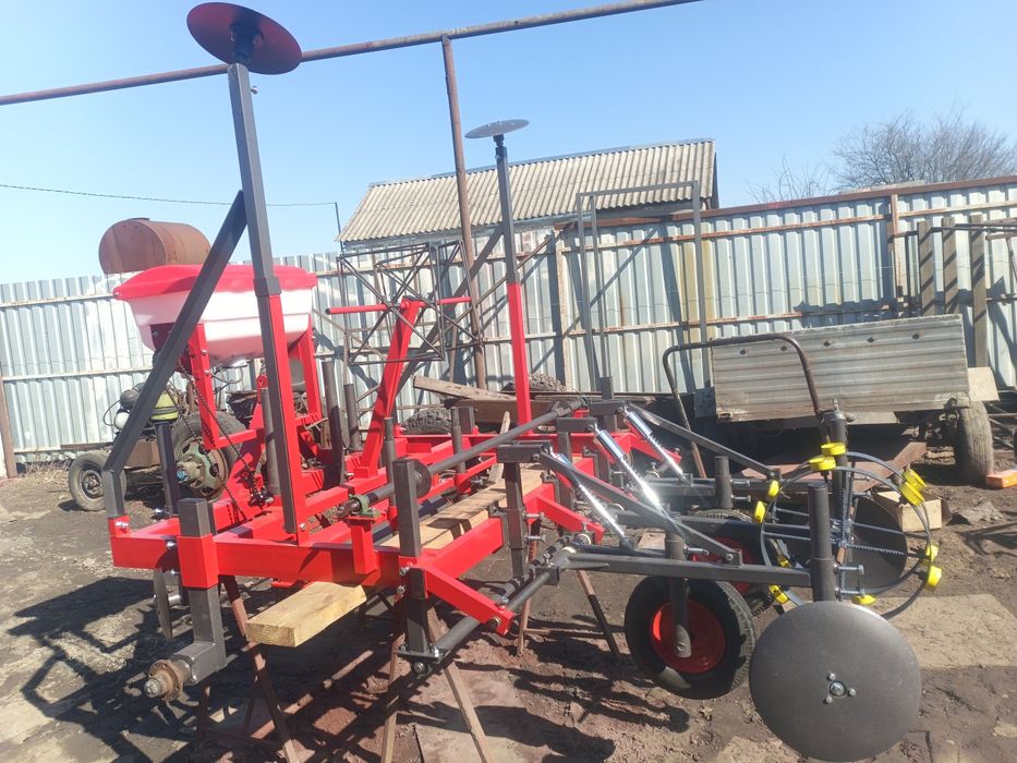 Плівкоукладчик пленкоукладчик грядообразрвательв наявності!!!