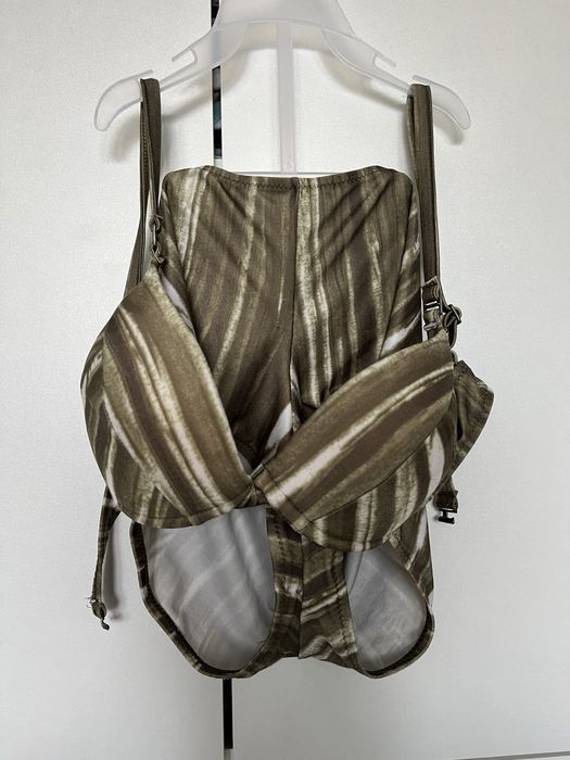 Dwuczęściowy strój kąpielowy