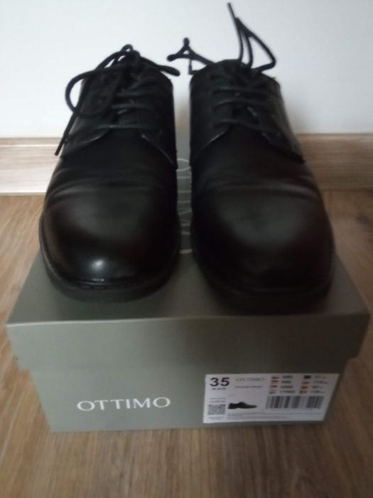 Eleganckie buty Ottimo r.35 czarne wiązane wkładka 22 cm